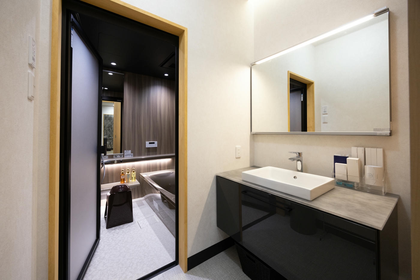 ST-NEST250114_000015